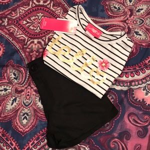 NWT Little girls matching shirt and shorts outfit